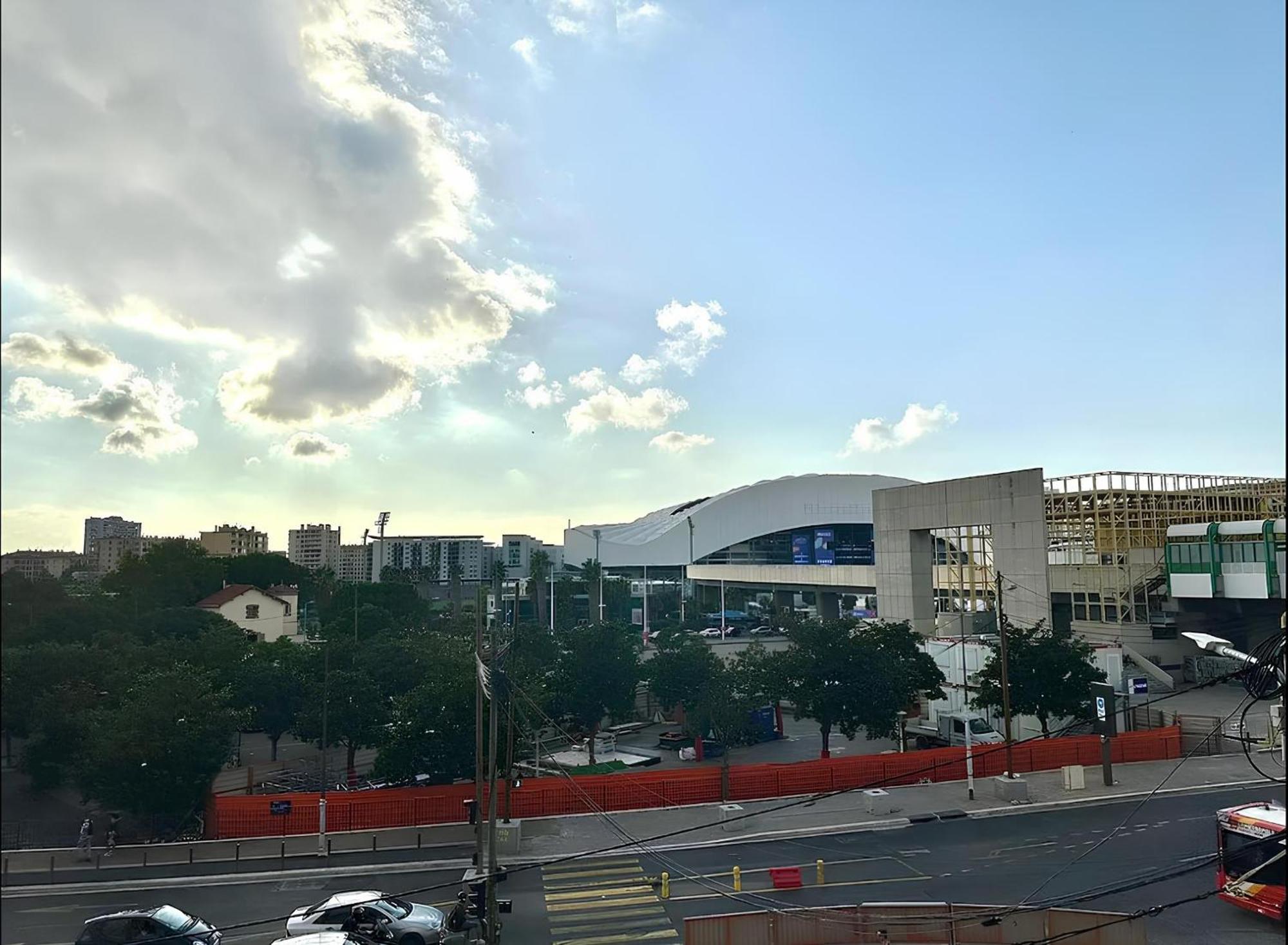 Magnifique Appartement En Face Du Stade Velodrome Marselha Exterior foto
